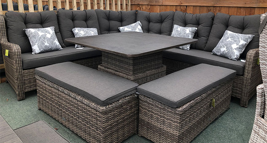 Weatherproof rattan garden furniture